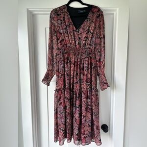 Worn once! Beautiful dress for fall.